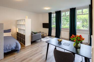 Grasbrunn/Vaterstetten, new furniture &amp; fittings