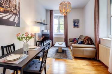 2-room apartment near Rotkreuzplatz for rent 