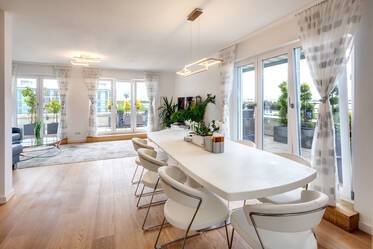 Charming roof terrace apartment for rent at line U2