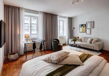 Stylish gem in exclusive location