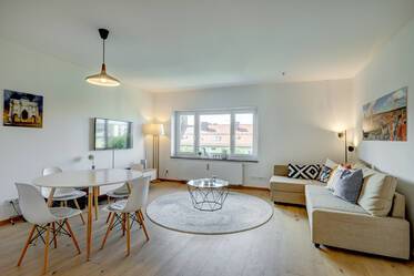 Beautifully furnished apartment in Schwabing-West