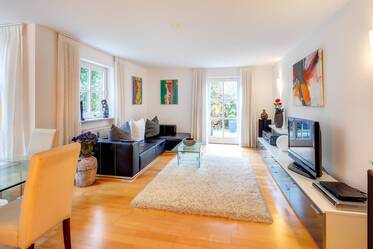 Stunning maisonette apartment with terrace and garden