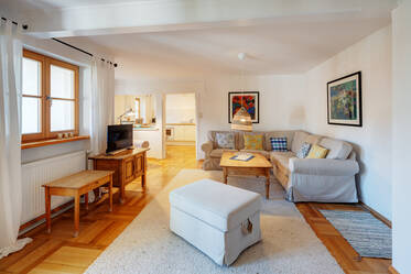 Bright and friendly apartment with balcony in Gmund 