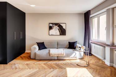 Freshly renovated, all new - in great location