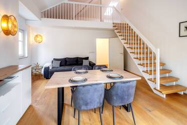 Beautiful maisonette-gallery apartment in great area