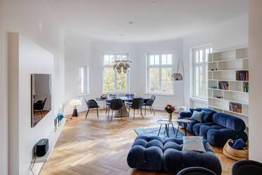 Exclusive apartment in the Stadtpalais Widenmayer 