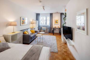 For rent: spacious, furnished apartment