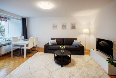 Nicely furnished apartment in Forstenried