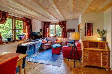 Nicely furnished house in Moosach