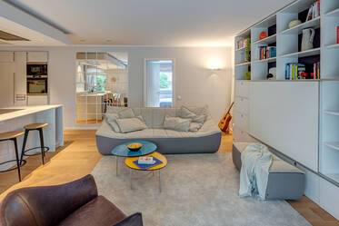Beautifully furnished apartment in Bogenhausen