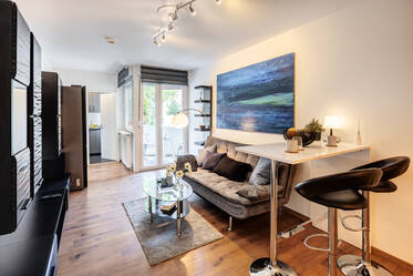 Tasteful 2-room apartment for rent, near BMW 