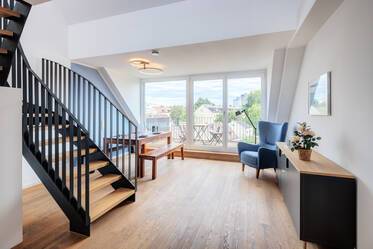 High-quality maisonette gallery apartment for rent