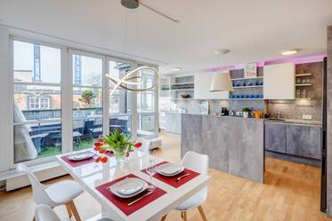 Beautiful attic apartment in west-orientation