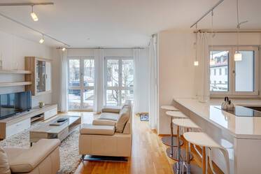 Bright and beautifully furnished apartment in Ismaning