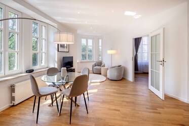 Beautifully furnished apartment in Maxvorstadt