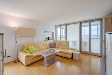 15th floor with panoramic view