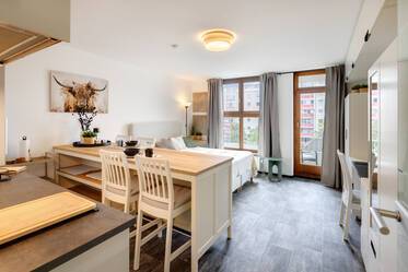 Beautifully furnished apartment in Milbertshofen