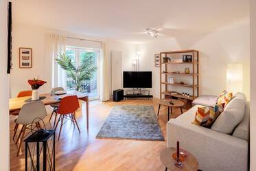 Beautifully furnished apartment in Schwabing-West