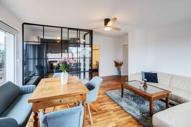 Furnished penthouse in Moosach