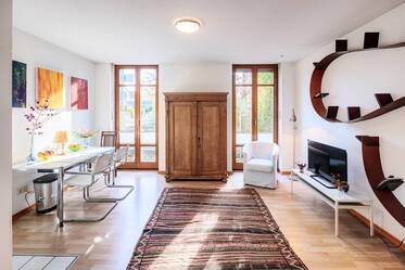 Karlsfeld: apartment with new fitted kitchen