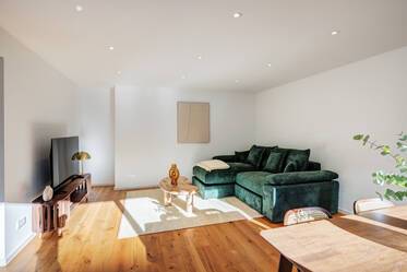 For rent: central, yet quiet apartment