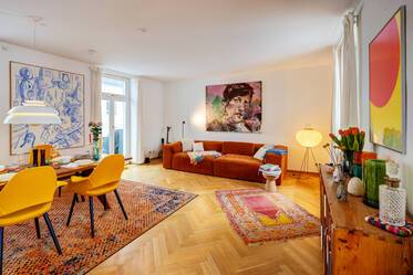 Furnished maisonette in Schwabing-West