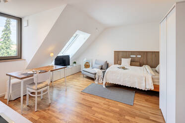 Living Close to Nature at Das Kleinod in Riem, Munich