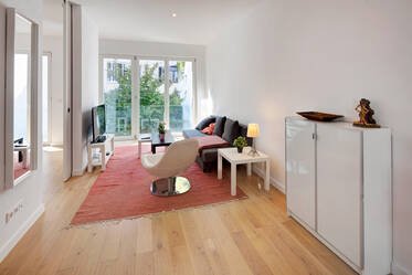 Nicely furnished apartment in Maxvorstadt