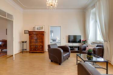 Nicely furnished apartment in prime location near Gärtnerplatz