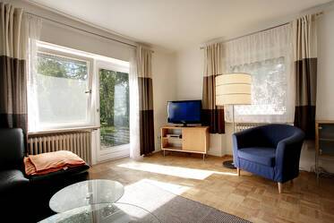 Inning am Ammersee, 33 km west of Munich: Beautiful, furnished 4-room detached house with 3 bedrooms