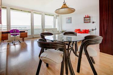 Spacious studio apartment with WiFi and shared pool