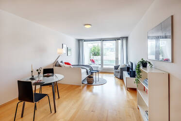 Spacious 1-room studio directly at the Olympiapark