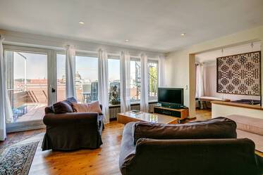 Nicely furnished roof terrace apartment in Lehel