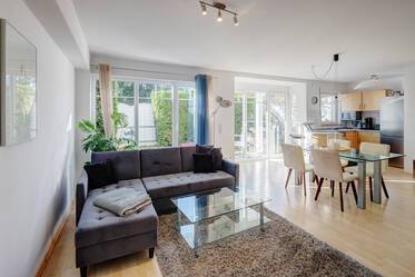 Very quiet 2.5-room apartment with garden