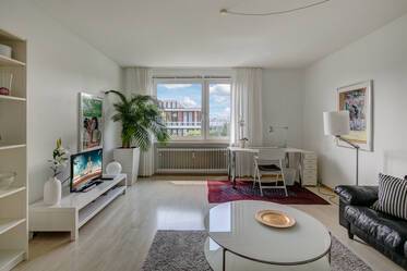 Top location Maxvorstadt, near to both Universities