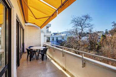 Bright apartment with spacious balcony for rent