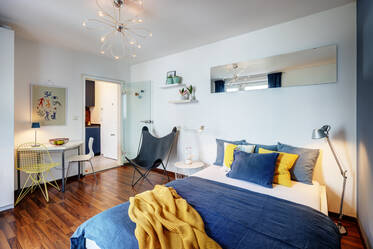 Central in Neuhausen: modern style 1-room studio