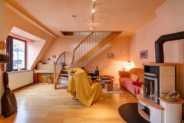 Quiet 1.5-room attic apartment in Munich-Au