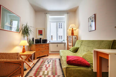 Möbliertes Apartment mit separater Küche, Nähe Theresienwiese und U-Bahn U4/U5