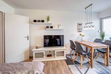 Near BMW,  Milbertshofen: charming 1-room apartment