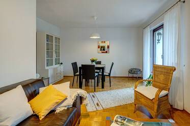 For rent: Bright apartment in Berg am Laim