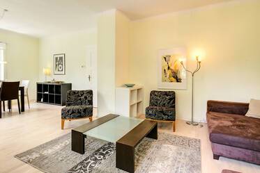 Beautiful 3-room detached house with garden in Hadern