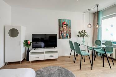 Quiet apartment near BMW and Luitpoldpark