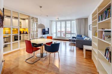 Modernly furnished apartment in prime location in Haidhausen