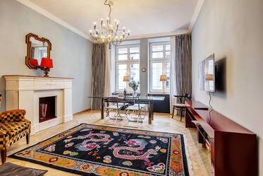 Very good location in Lehel: Beautiful period apartment