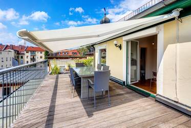 Nicely furnished apartment in Gärtnerplatzviertel