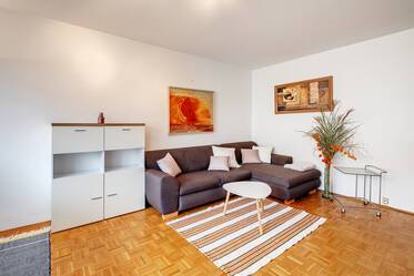 Furnished apartment with balcony in Munich - Laim