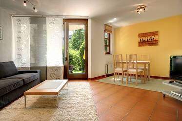 Nicely furnished apartment in Neuhadern