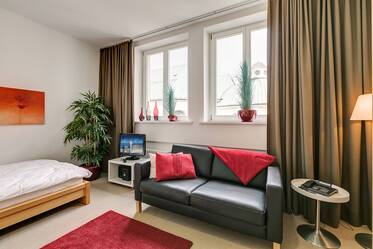 Bright apartment, sidewing of St. Anna convent