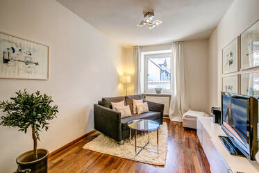 Furnished ground-floor apartment for rent in Isarvorstadt